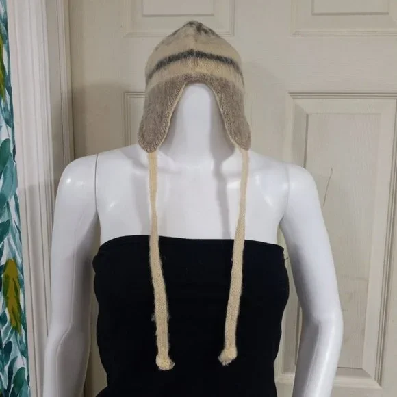 Winter Knitted Fair Isle Earflap Beanie Hat Beige Unisex Small - Picture 1 of 6